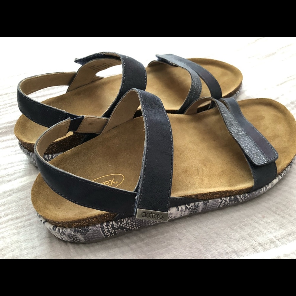 PRICE DROP! Aetrex Leather US 10 EU41